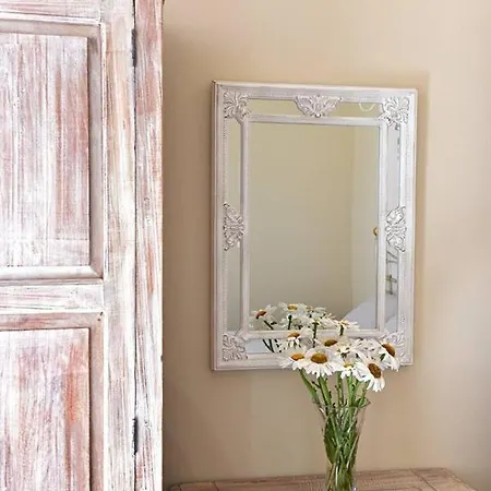 Oisyra Boutique Ermúpoli