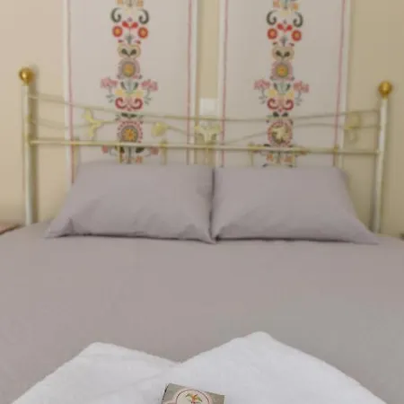 Vendégház Oisyra Boutique Ermúpoli